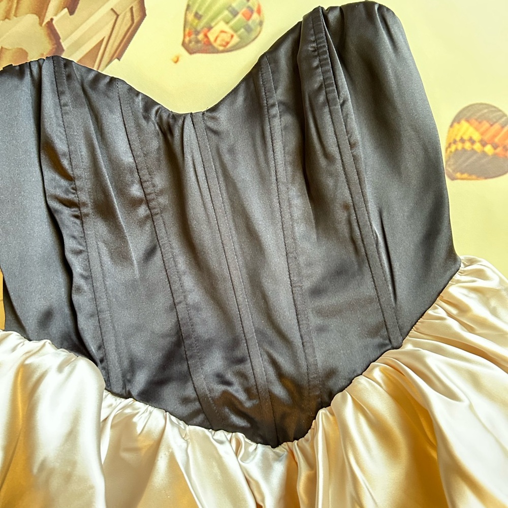 Windsor Black and White Strapless Dress - Picture 3 of 8